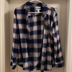 Flannel plaid shirt